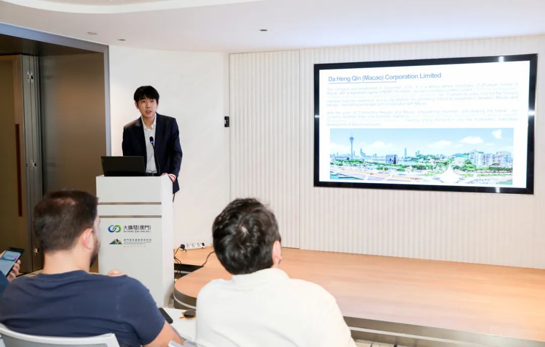 1748420842720552.jpg 2.jpg